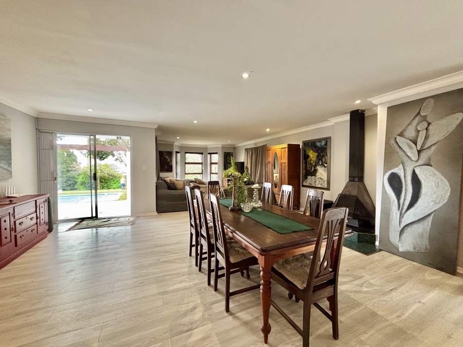 5 Bedroom Property for Sale in Vierlanden Western Cape